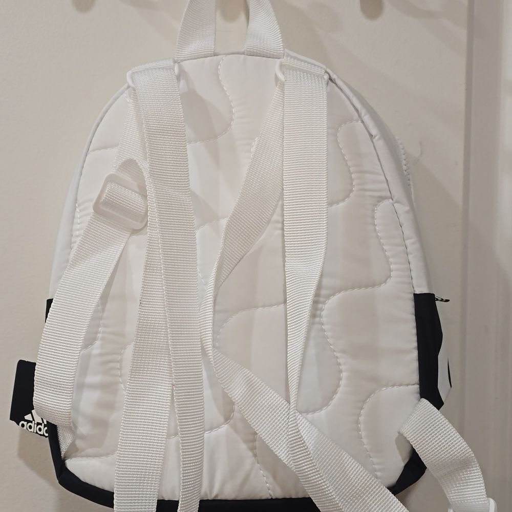 Adidas Linear Mini‎ Backpack - Picture 8 of 10